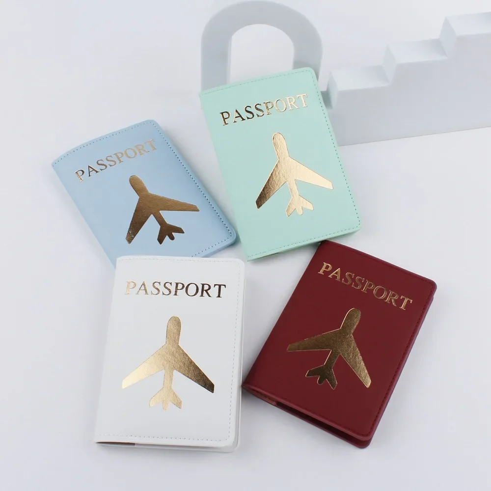 Couverture de Passeport d'Avio - Travel.Accessories News avis et prix