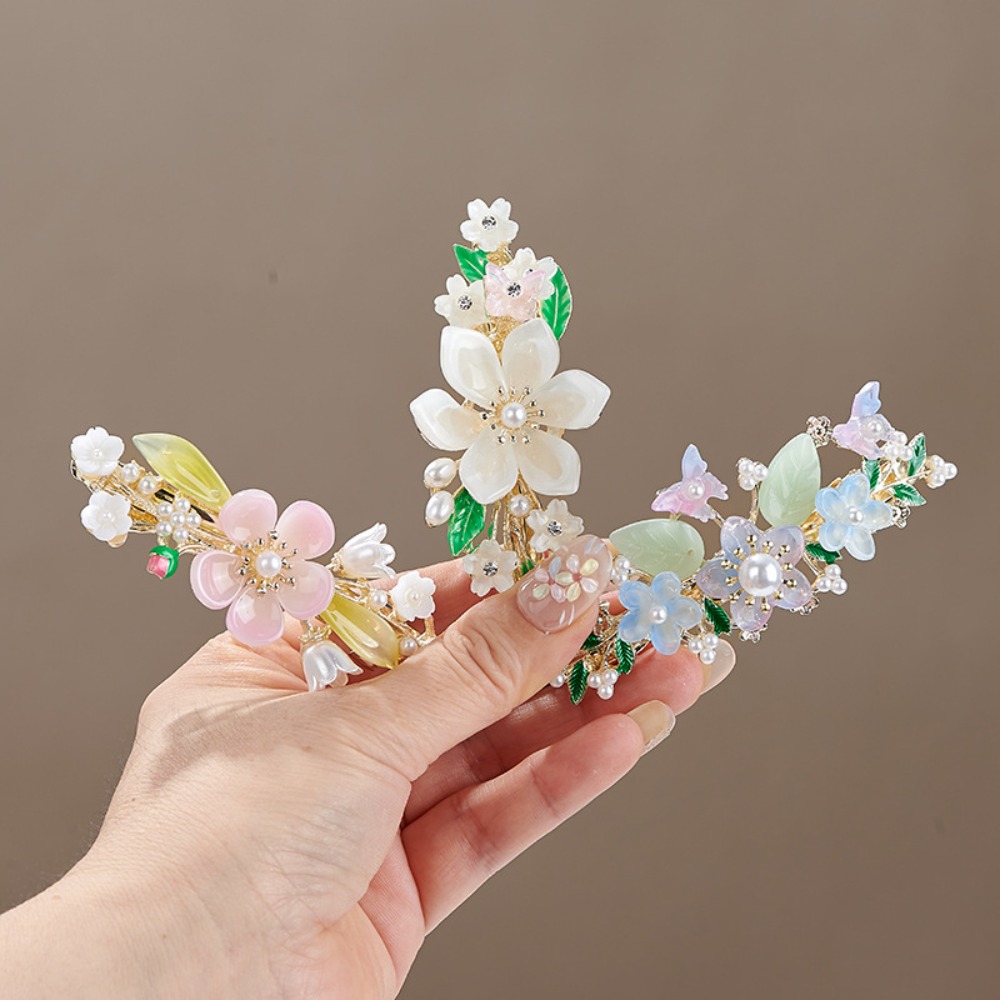 Pince à cheveux florale perlée - Travel Hair Accessories avis et prix